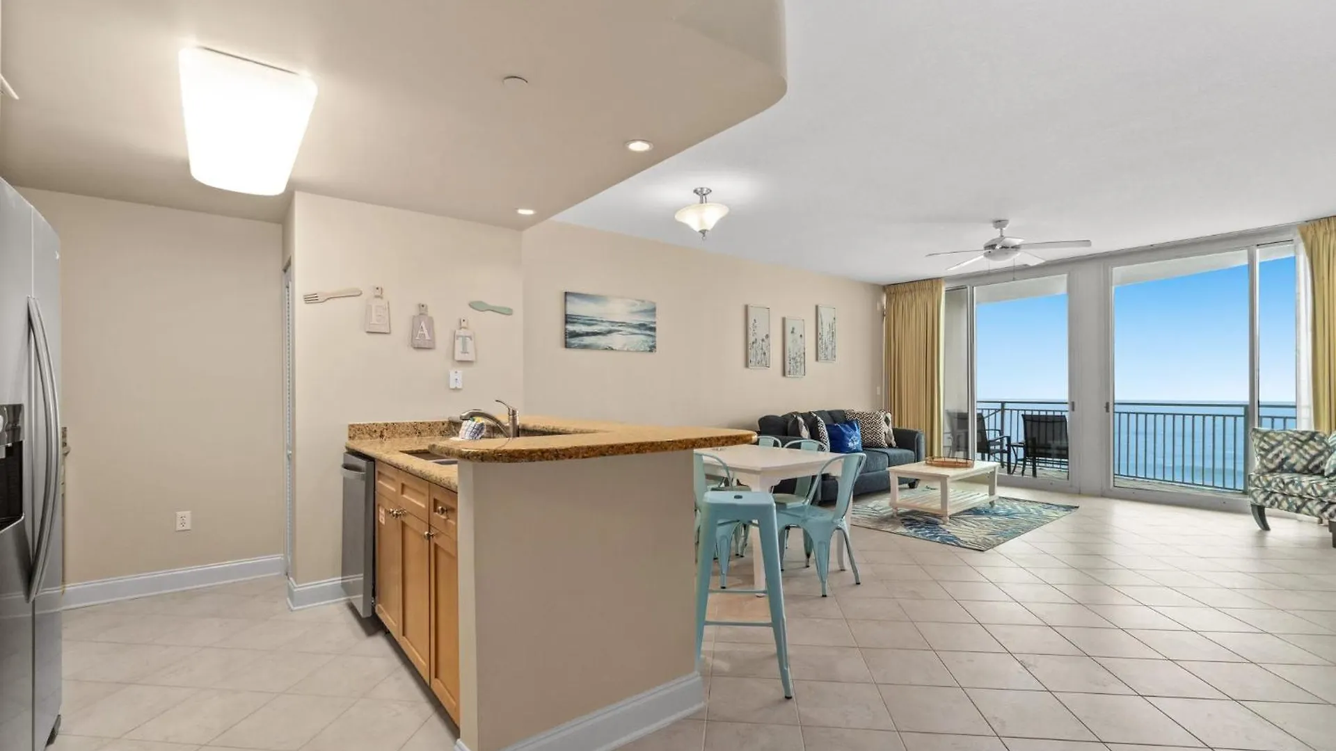 Beautiful 5Th Floor Aqua Resort Unit With Direct Ocean Views, Sleeps 8! Panama City Beach 0*,