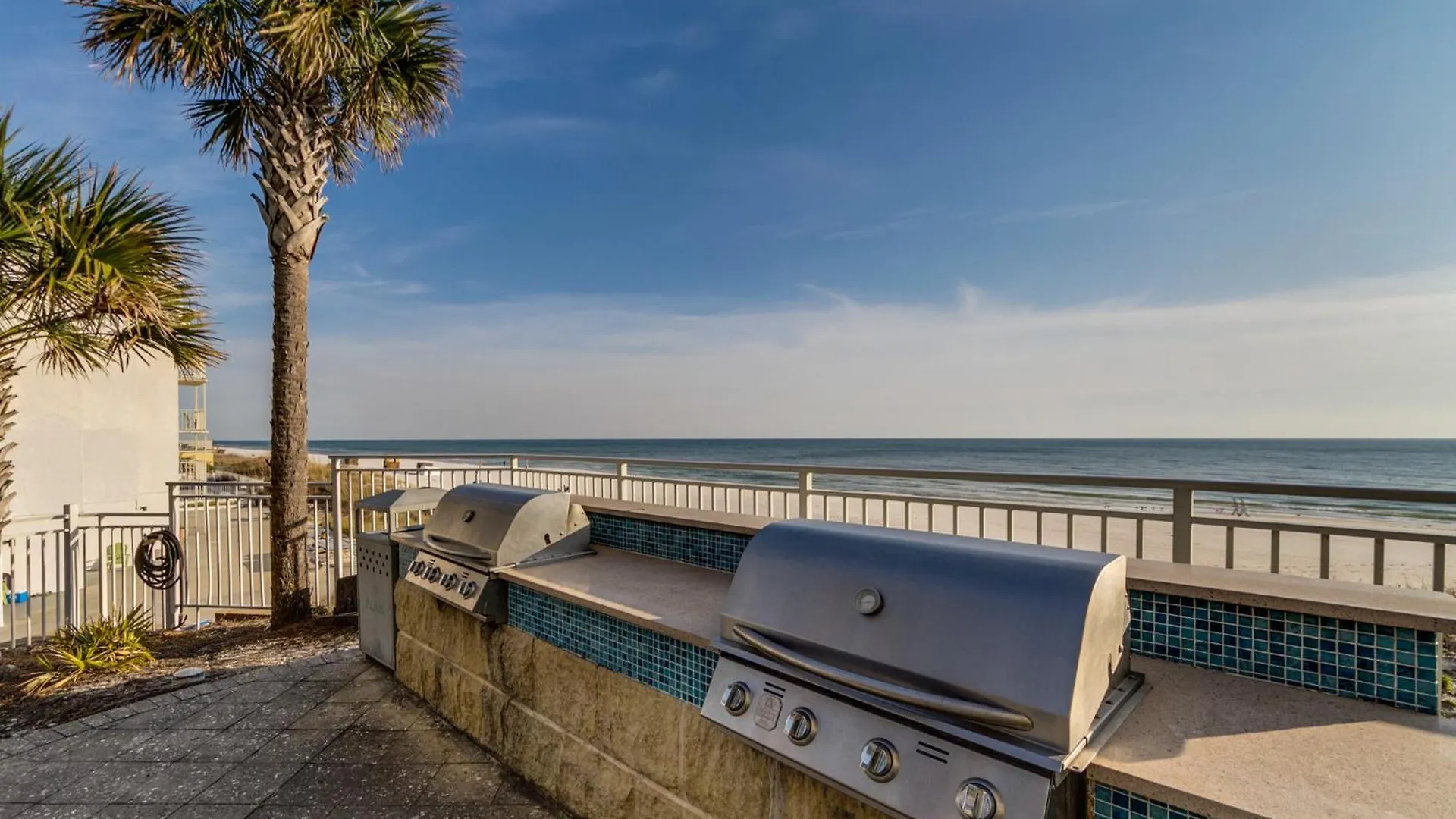 Beautiful 5Th Floor Aqua Resort Unit With Direct Ocean Views, Sleeps 8! Panama City Beach 0*,